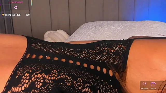 Chat +18 de Elise_Diamond ao vivo