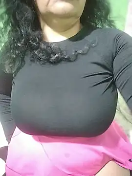 Amarantha25's Live XXX Chat