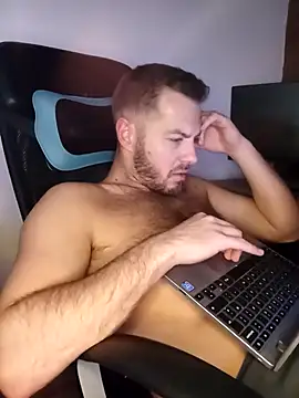 THE_CHEEKY_ALPHA live XXX chat