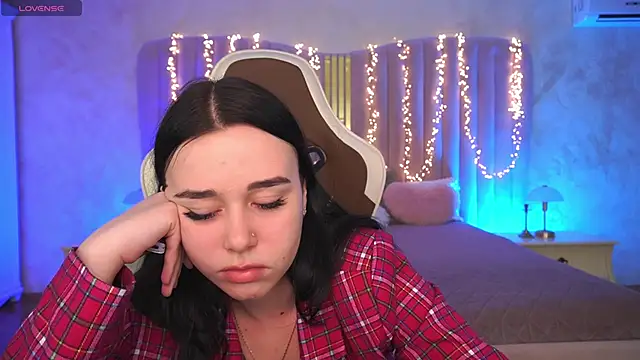 TorrySrar's Live XXX Chat