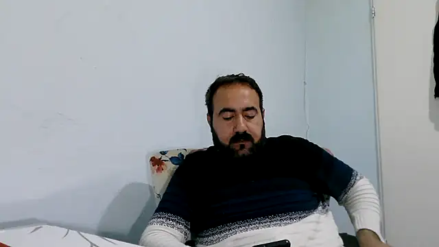 mio_jaks: απευθείας συνομιλία ΧΧΧ