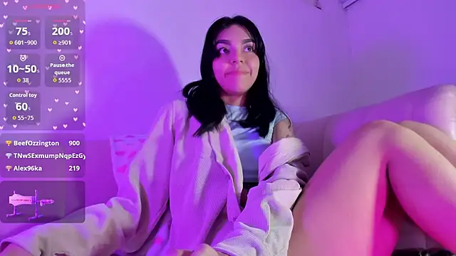 Czat XXX na żywo – Connie_Cherxx