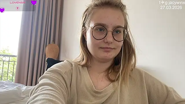 JacyWinslat's Live XXX Chat