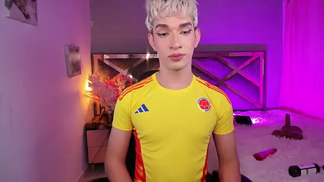 Cherry_zayden_'s Live XXX Chat