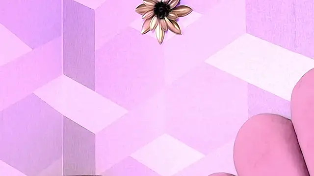 KylieMonnett Adlı Modelin Canlı XXX Sohbeti