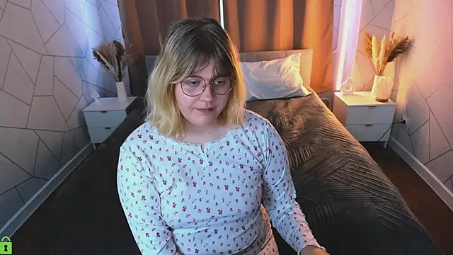 luna_c0ra Live XXX-Chat