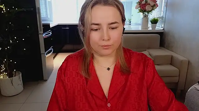 Mira_Mermayd's Live XXX Chat