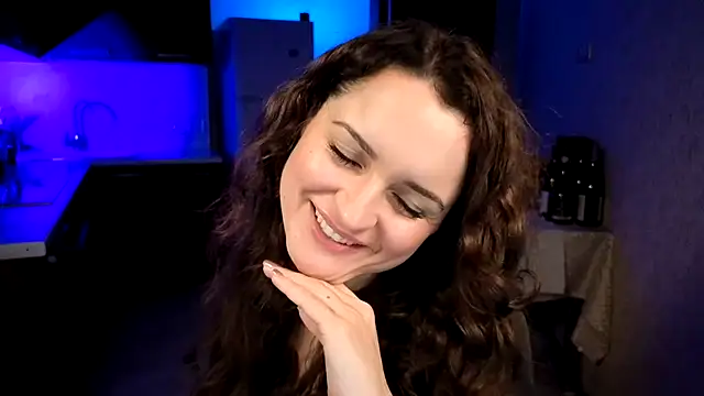 Chat +18 de Cerann1 ao vivo