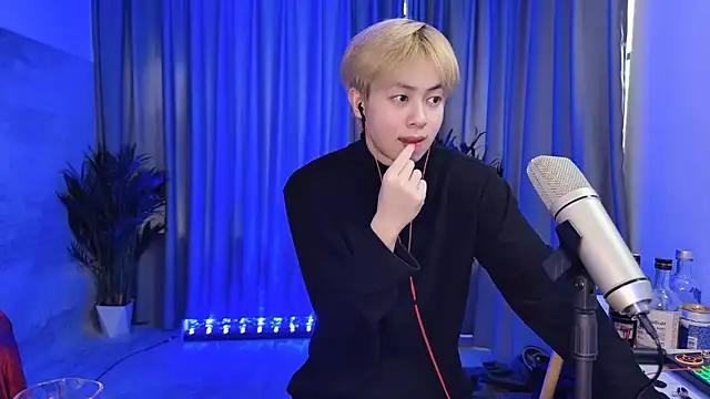 Webkamerová show hafabva