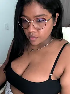 paola091 Adlı Modelin Canlı XXX Sohbeti