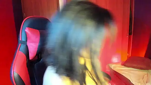 milufontierのライブXXXチャット