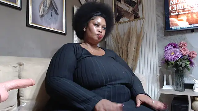 ThickyMinajxx 在線直播表演