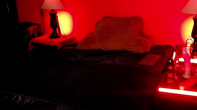 Онлайн чат XXX JenniferCD