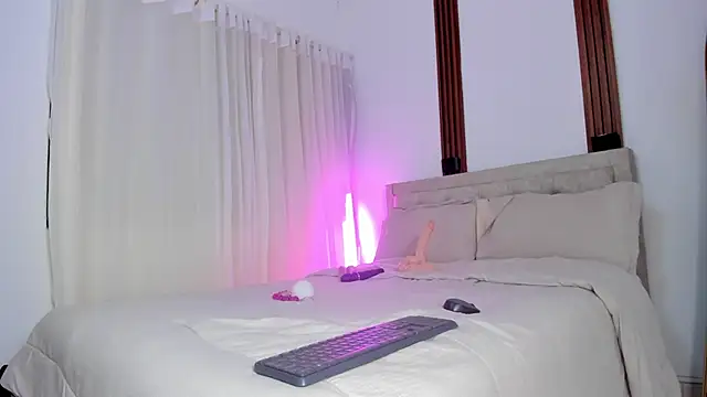 KatieBoison: απευθείας συνομιλία ΧΧΧ