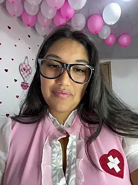 Živý XXX chat SharaRous