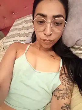 Živý XXX chat Yani-14