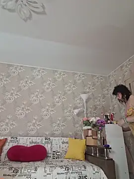 Chat +18 de LaliaMia ao vivo