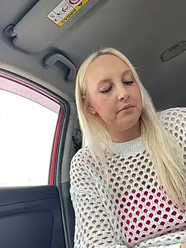 Онлайн чат XXX MerlinDave