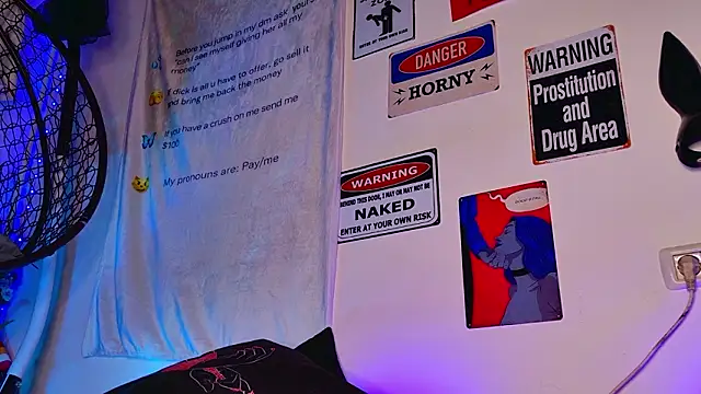 AriaVoss – Live XXX-chat