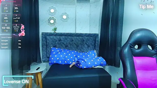 mia__thomson_ 现场XXX聊天