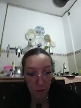 Czat XXX na żywo – Lucy_colee