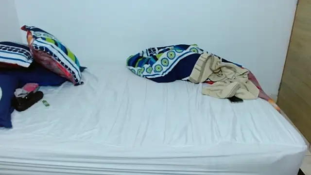 daniela_pra 现场XXX聊天