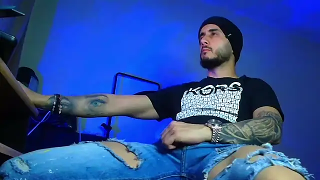 XanderCage99 라이브 XXX 채팅