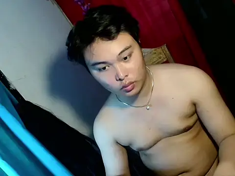 urasianjohnny 在線直播表演