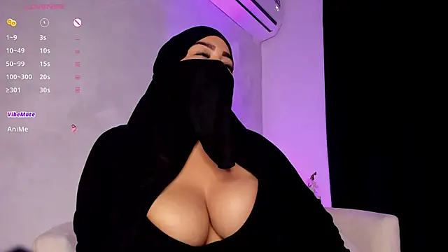 thaira_aly's Webcam Show