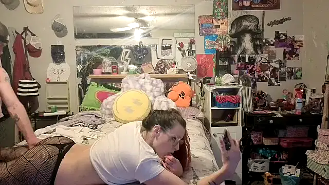 GemmaJustice1127 élő XXX-chatje