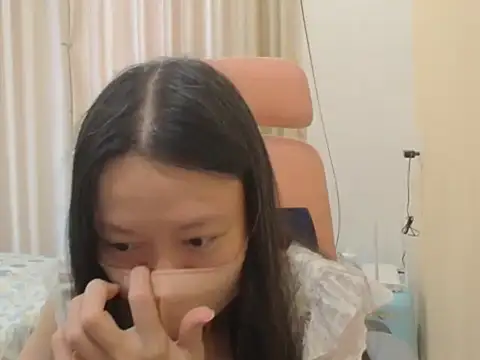 Lil-Cherries Live XXX-Chat