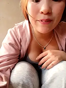 sena_baby Chat XXX live