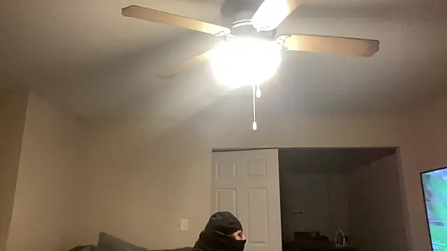 xxRedMamba392xx webkamerás műsora