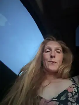 GoldenFlameGoddess Chat XXX live