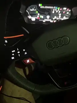 Yorkshire-Naturist webkamerás műsora