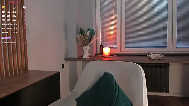 OssieCrews 现场XXX聊天