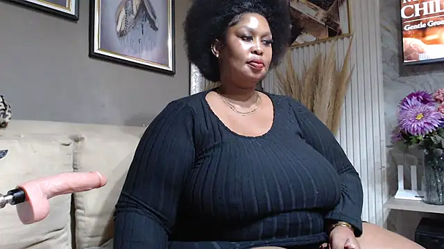 Webkamerová show ThickyMinajxx