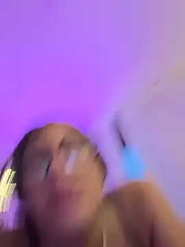 دردشة AleFantasy000001Peru الجنسية المباشرة