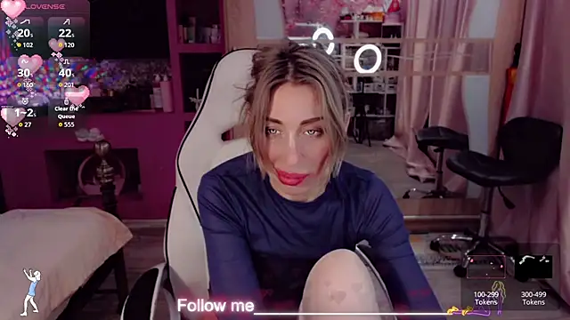 แชท XXX สดของ AnnieGOld_