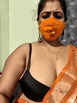 Poly_bhabi Webcamshow