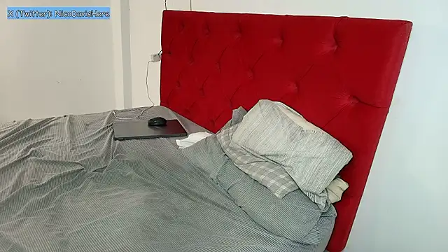 NicoDavisOfficial Live XXX-chat