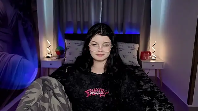 MileyRood élő XXX-chatje