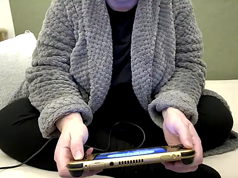 MarthaBriest Chat XXX live