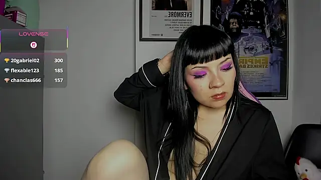 แชท XXX สดของ mango-shake