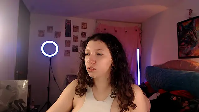 AllyDonfort Chat XXX in diretta