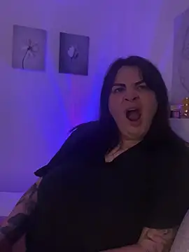 HeyBABYGIRL Chat XXX in diretta