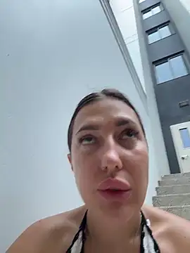 AleksandraRich's Live XXX Chat