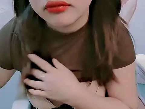 دردشة Alinee777 الجنسية المباشرة