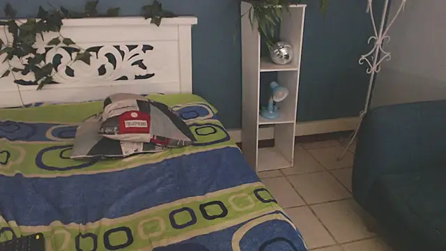 Chatroom XXX en direct de Samantha__Benet