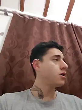 Chat XXX ao vivo de TempleOfTwo